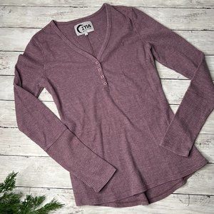 ZYIA Long Sleeve Ribbed Henley Tee in Mauve